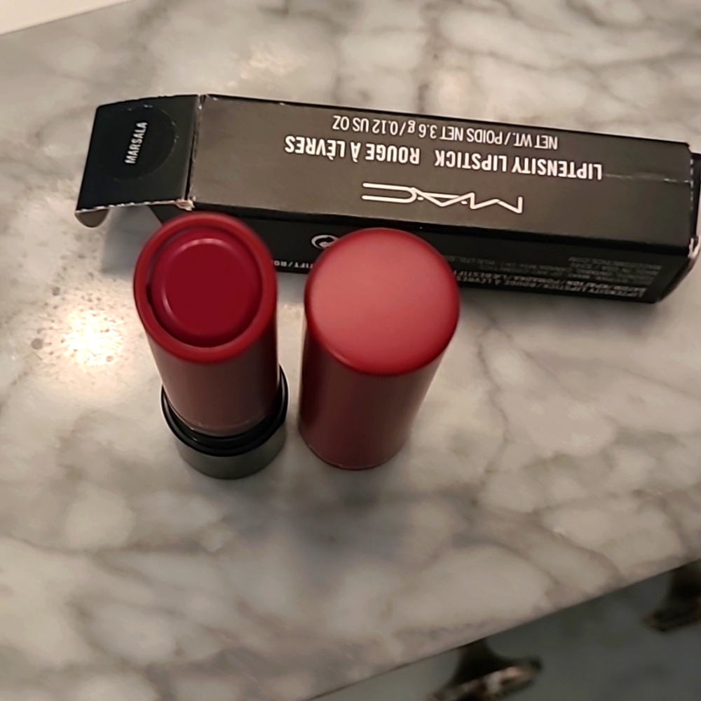 Mac marsala liptensity